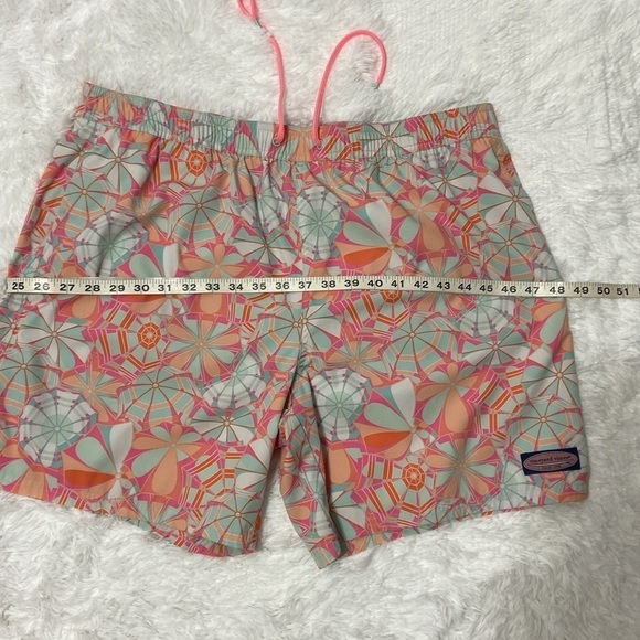 VINEYARD VINES MEN PRINTED BRIEF LINED CHAPPY SWIMMING TRUNK. SIZE-XL. - Picture 4 of 11